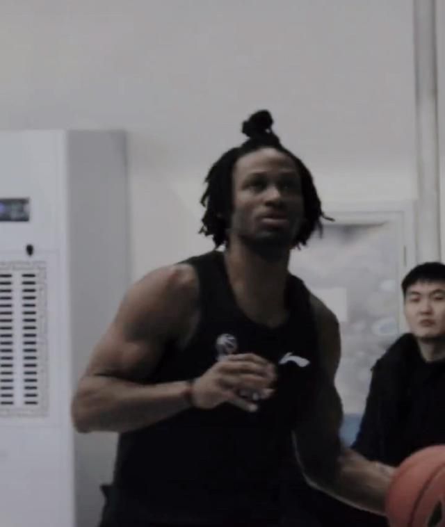 亚洲成av人综合在线观看